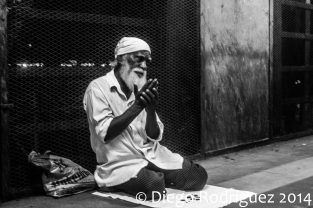 Mendigo en la estación de Dadar