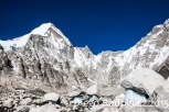 El muro del Lhotse desde el campamento base del Everest