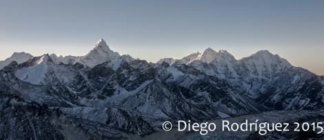 El Himalaya desde la cima del Kala Pattar
